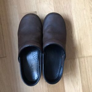 Dansko brown leather clog